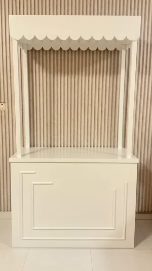 طاولة للبيع