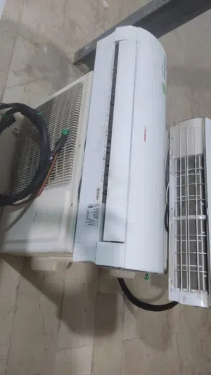 Home Master 3.5 -3.9 Ton AC in Tripoli