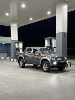 بكم متسوبيشي 2009