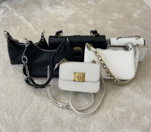 حقائب نسائية ماركة Charles & Keith