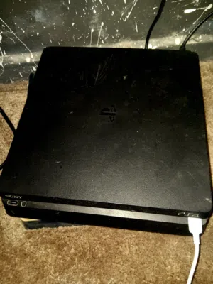 بلاي ستيشن 4 للبيع Ps4