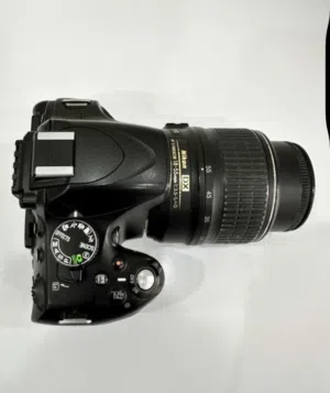 كاميرا نيكون D5100