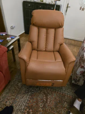 كرسي جديد لم يستعمل