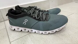 بوت ماركة اون كلاود