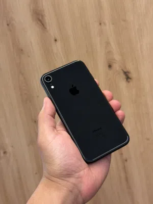 iPhone  XR 64