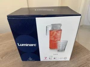 Absolutely new set with jug and 6 glasses for hot price!
