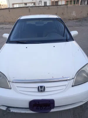 Honda civic 2002 white clean just drive ice cool ac