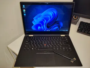 Windows Lenovo for sale in Basra