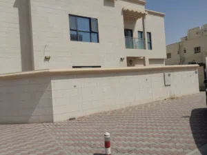توين فله للبيع في المعبيله الجنوبية توين فيلا للبيع في المعبيله