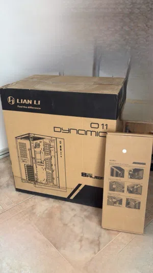 كيس lianli o11 dynamic مع قطعة الكرت