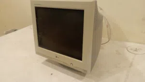 18.5" LG monitors for sale  in Tripoli