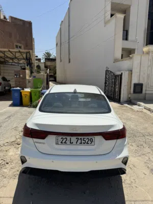 Used Kia Cerato in Baghdad