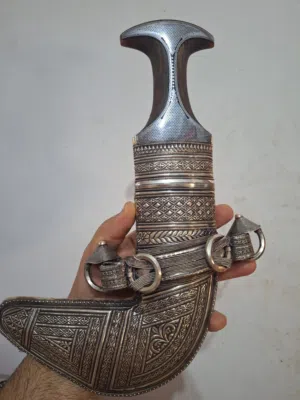 للبيع خنجر