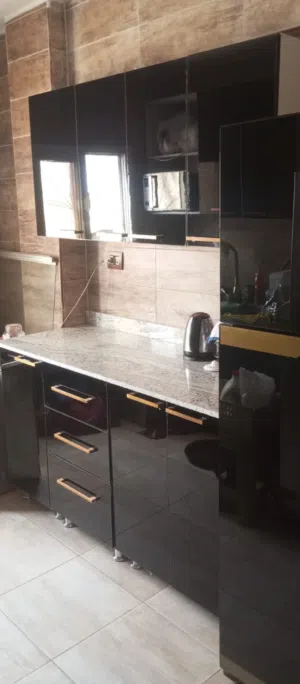 مطابخ اتش بي ال  بمساحه 2.50 م