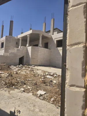 150 m2 3 Bedrooms Townhouse for Sale in Irbid Al Husn