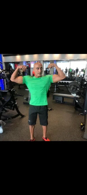 مدرب شخصي محترف تخسيس وذياده عضلات وذياده لياقة بدنيه رجالي ونساء خبره في المجال تخصص 26عام في مسقط
