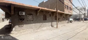 195 m2 5 Bedrooms Townhouse for Sale in Al Hudaydah Al-Hali