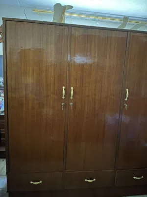 كنتور 3 بيبان و 3 مجارير صاج اصلي مابي اي كسر كلش نضيف