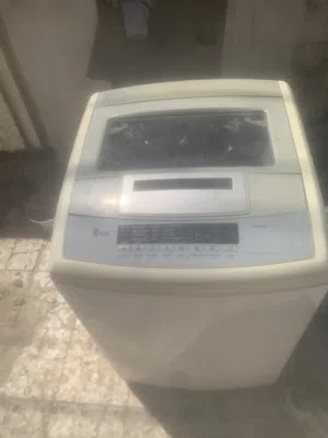 غساله اوتماتيك نظيفه وشغاله