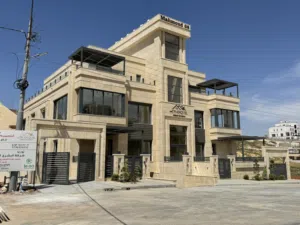196 m2 3 Bedrooms Apartments for Sale in Amman Airport Road - Manaseer Gs