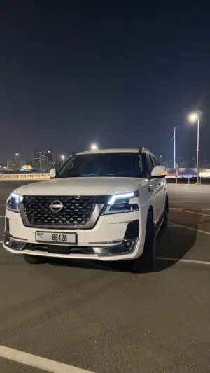 Nissan patrol 2024 se titanium v6 4L