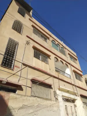 125 m2 4 Bedrooms Apartments for Sale in Zarqa Al Zarqa Al Jadeedeh