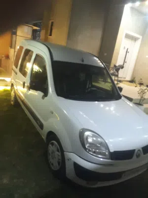 رينو كانغو محرك 16 للبيع