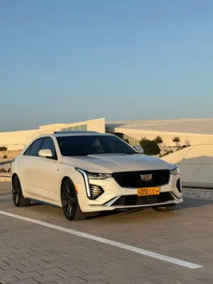 كاديلاك الرياضية CT4 - 350T