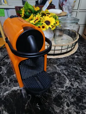 ماكينه قهوه نسبرسو Nespresso De'Longhi Nespresso Inissia EN 80.O Summersun Coffee Machine (1100W) O