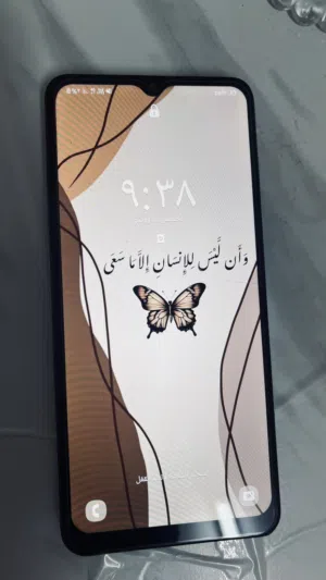 سامسونج جالاكسي A12 لون أزرق بسعة 128 جيجابايت بحالة ممتازة مع الكرتونة