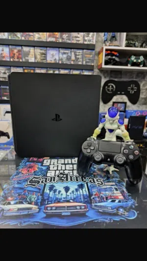 بلايستيشن 4 معدل بحالة الوكالة عليه كل الالعاب الي بدك ياها