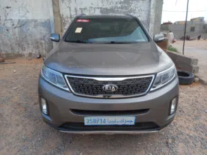 Used Kia Sorento in Tripoli