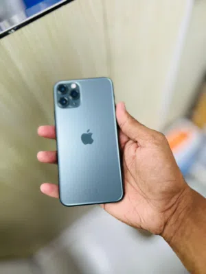 iPhone 11 Pro max -256 GB - Satisfactory performance