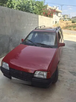 للبيع اوبل كاديت موديل 88