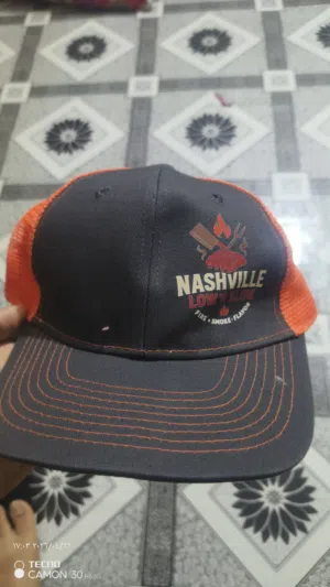 قبعه رجاليه من شركه nashville