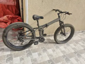 سيكل فات بايك" (Fatbike)