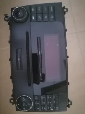 مسجل مرسيدس C200 للبيع