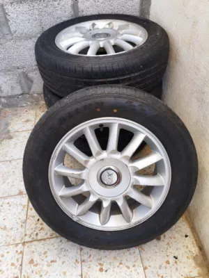إطارات سايلون (Sailun سيرية 4 إطارات 16x60x205 3 مستعمل اسبوعين جديد  1 مستعمل نص عمر خمس دادو5
