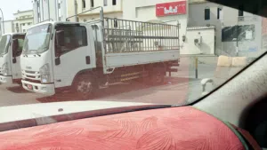 نقل وفلك وتركيب الأثاث المستعمل