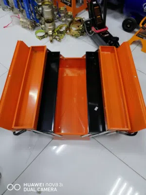 صندوق عده حديد