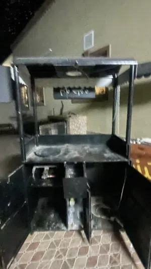 للبيع طاوله ذره امورها طيبه