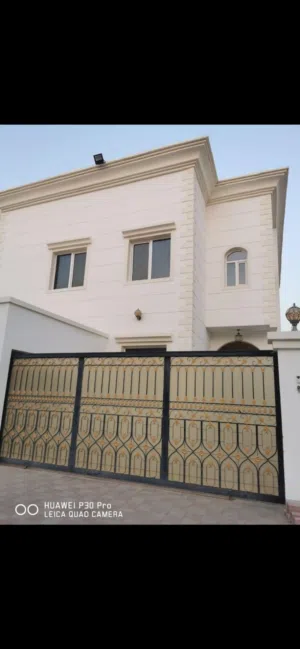 340 m2 More than 6 bedrooms Villa for Sale in Muscat Al Maabilah