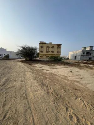 سكني تجاري للبيع