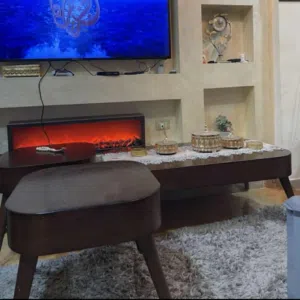 طقم طاولات خشب بحالة ممتازة للبيع