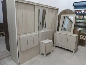 غرف نوم شبابيه