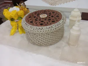 مضيفه هاند ميد تناسب جميع المناسبات بألوان جدآ رائعه وبأسعار مناسبة