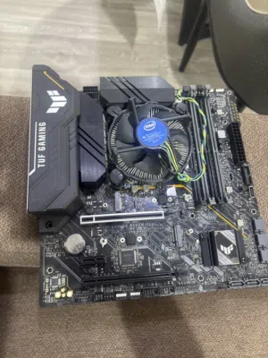 مذربورد من شركه Tuf gaming قوي  مع معالج i5 10400f للبدل ب كرت ديجيتال فضي ولا ايي نوع كرت فضي