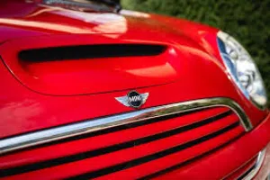 Mini cooper R53 2005 / Red & white
