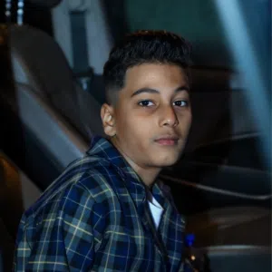 اسامه اشحومي 