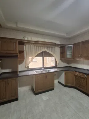 191 m2 3 Bedrooms Apartments for Sale in Amman Khalda